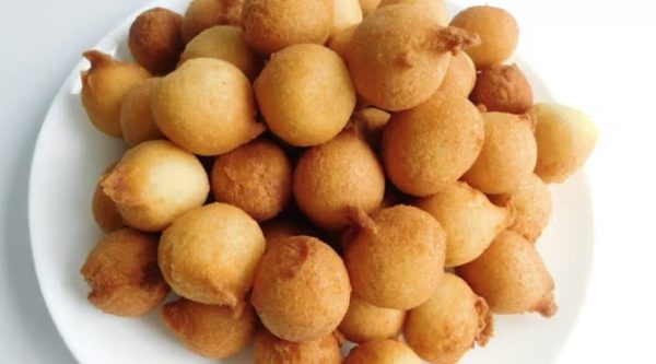 Read more about the article How to make African drop doughnuts